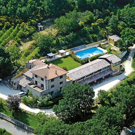 Gospodarstwo agroturystyczne Le Torracce Agriturismo Olistico Valfabbrica